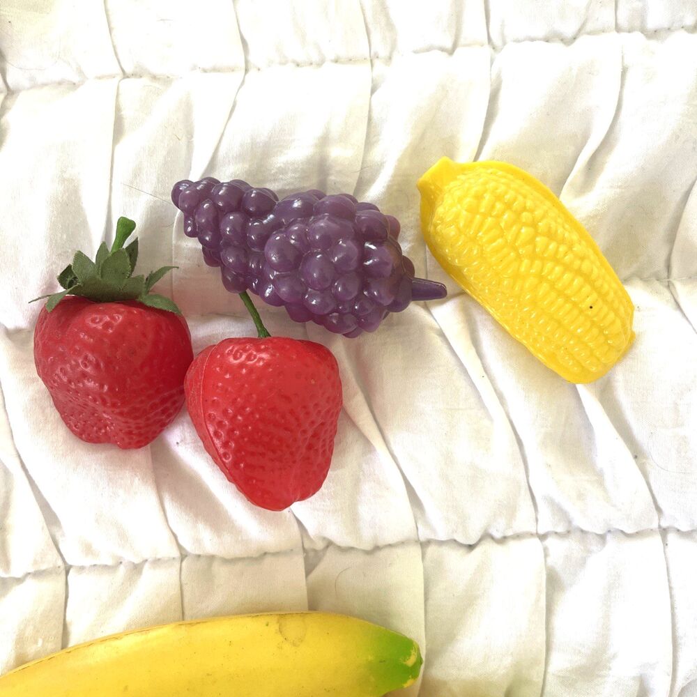 Lot 35 Pc Faux Artificial Fruit And‎ Vegetables most =actual size realistic look - Picture 8 of 9